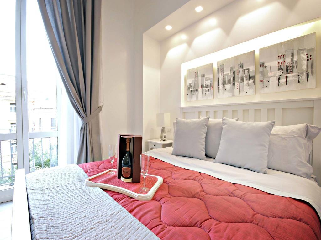 Velvet Trastevere Apartment Rome Room photo